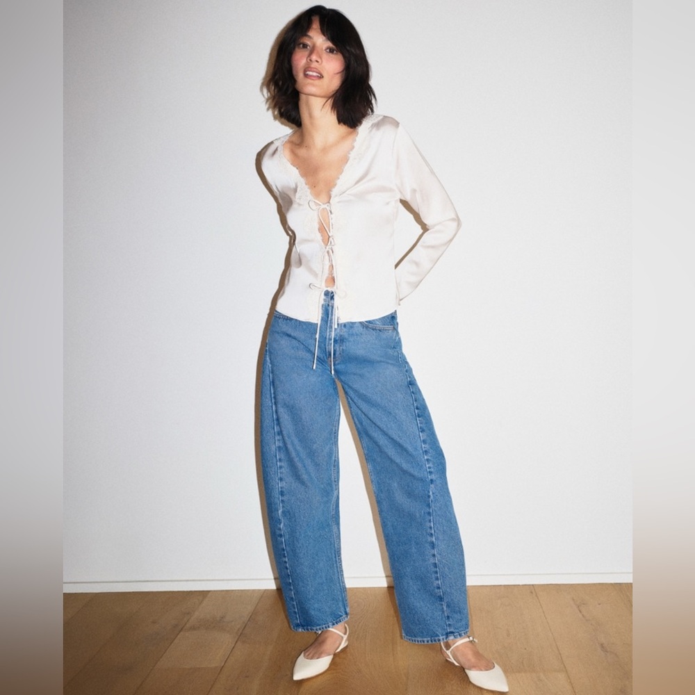 Abercrombie Mid Rise Barrel Jeans